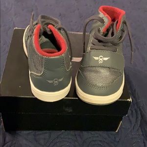 Creative Recreation Boys T Cesaro smoke sneaker